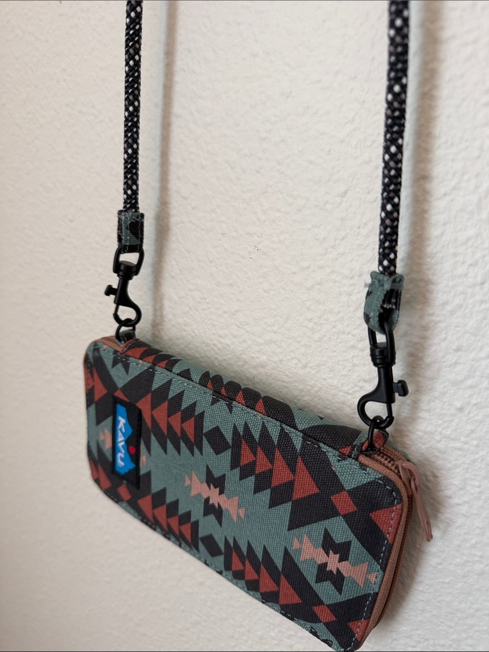 Kavu Go Time Wallet - Picture 3 of 6